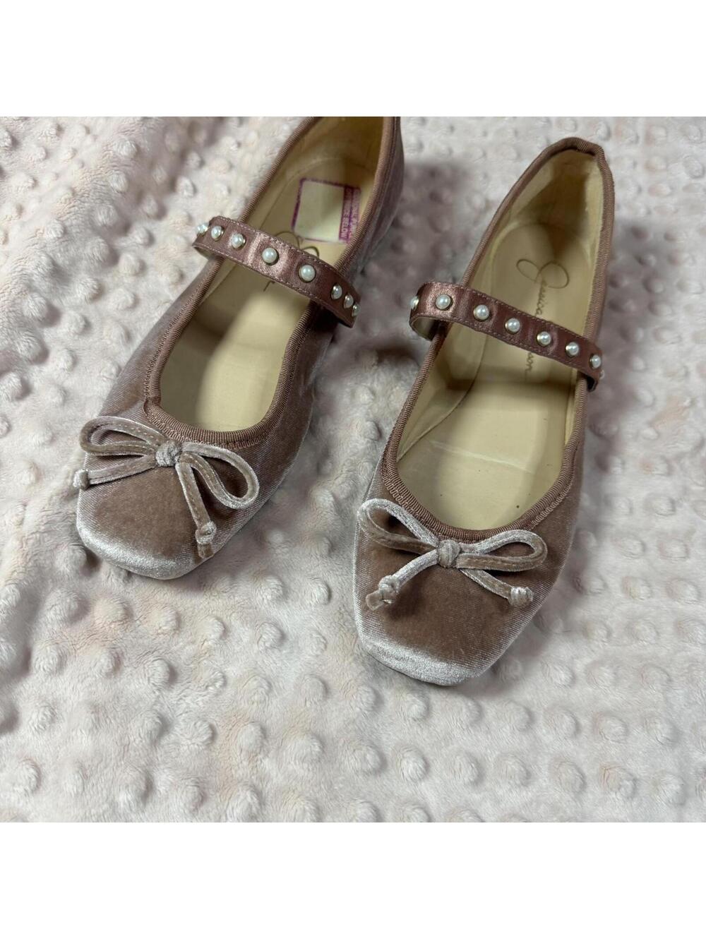 Jessica Simpson pink  ballet flats with pearl details #balletcore #flats